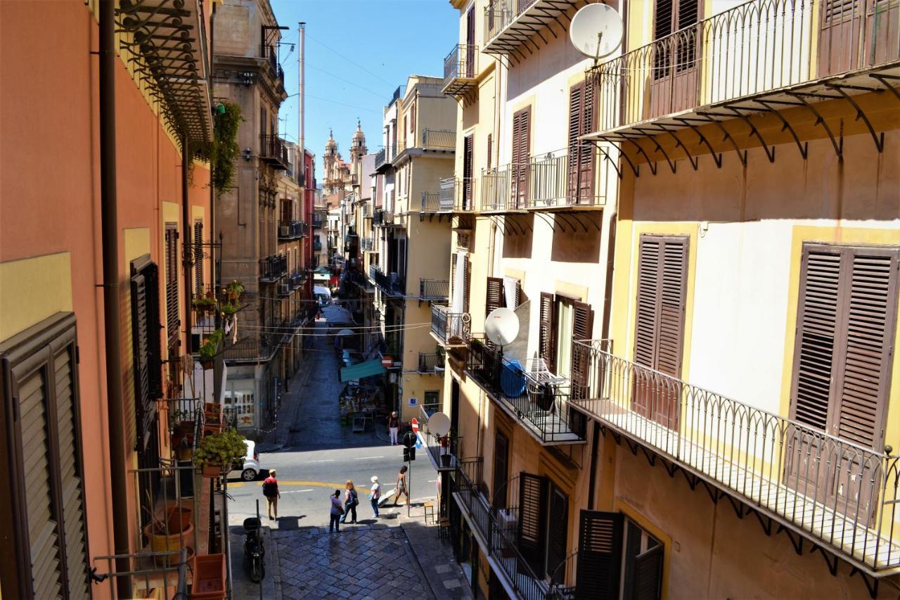 Via Zara Vandrarhem Palermo Exteriör bild