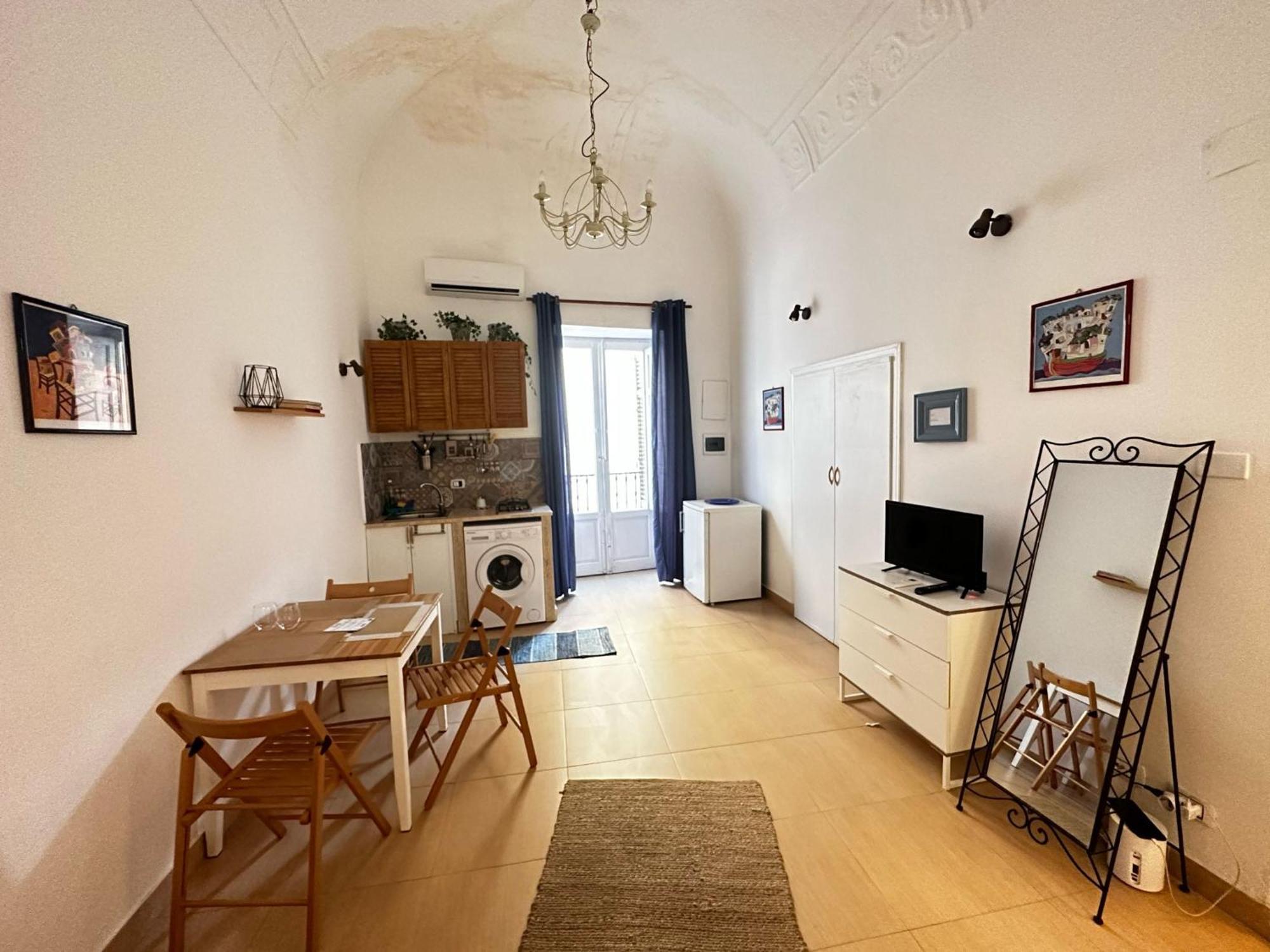 Via Zara Vandrarhem Palermo Exteriör bild