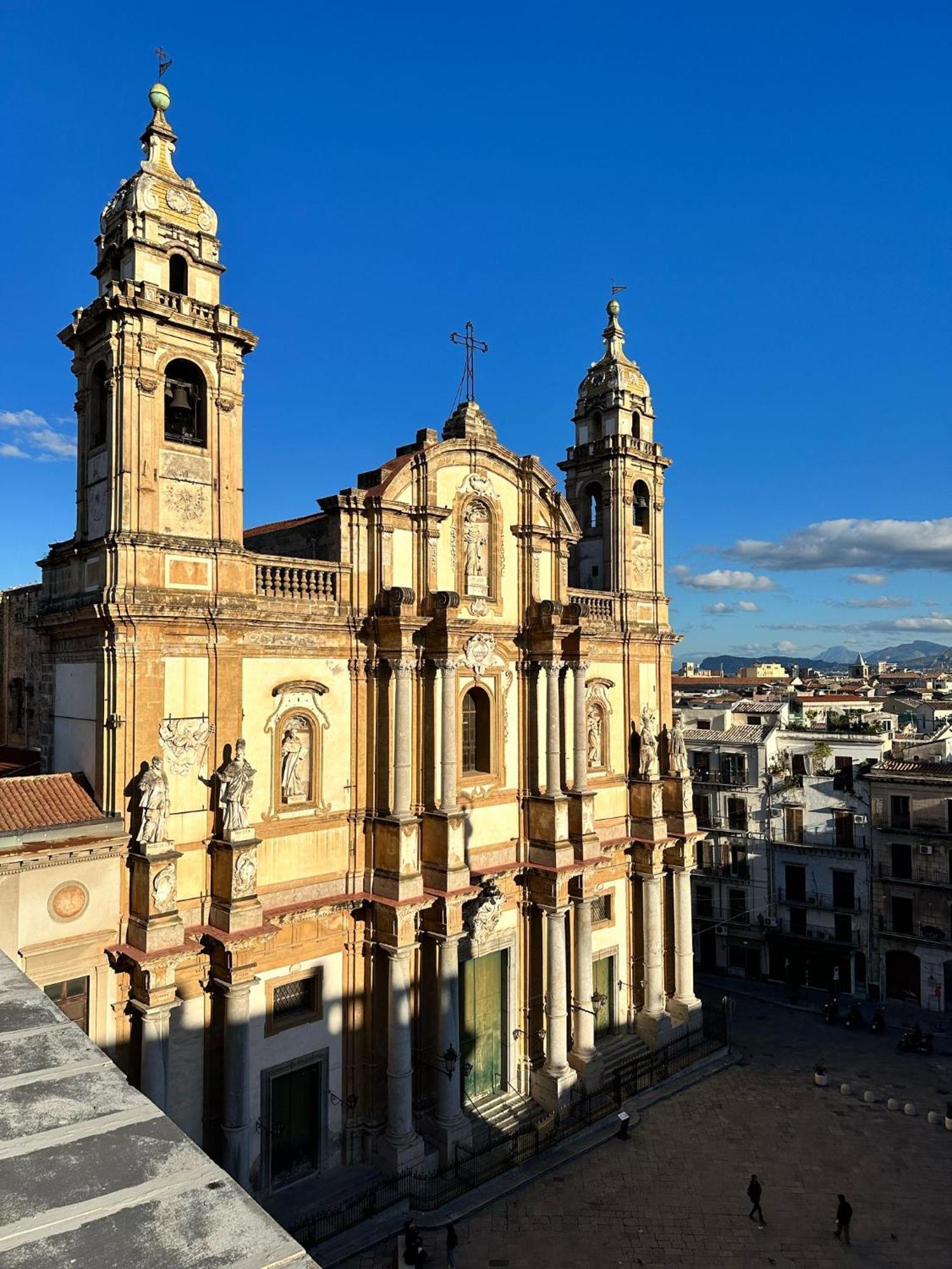 Via Zara Vandrarhem Palermo Exteriör bild