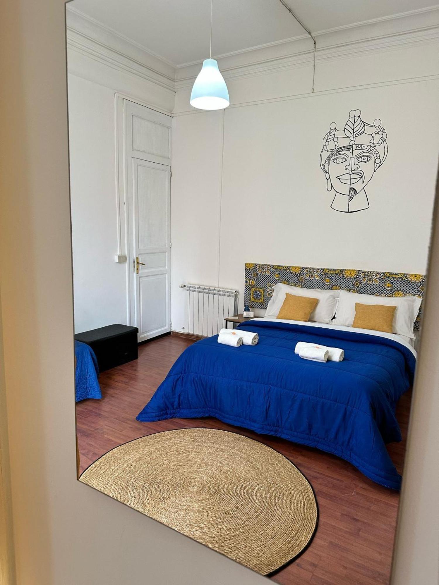 Via Zara Vandrarhem Palermo Exteriör bild