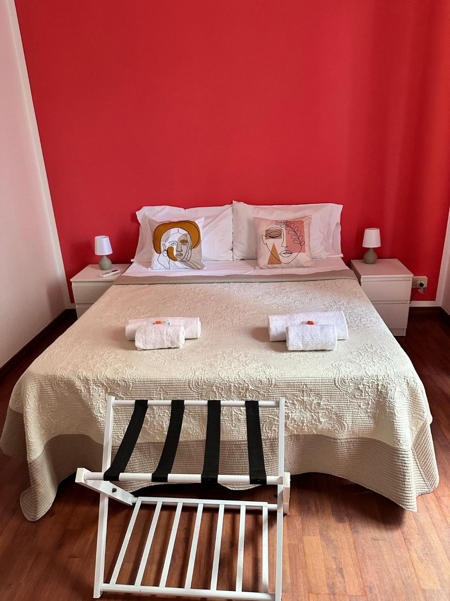 Via Zara Vandrarhem Palermo Exteriör bild